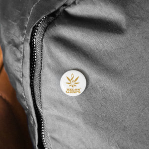 Relo's Gold Logo Round Pins, Creative Accessories for Musicians, Gifts for Music Lovers, Band Merchandise, Concert Decor